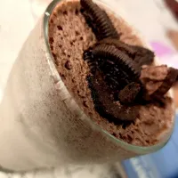 oreo shake... chocolate|Radhika Khannaさん