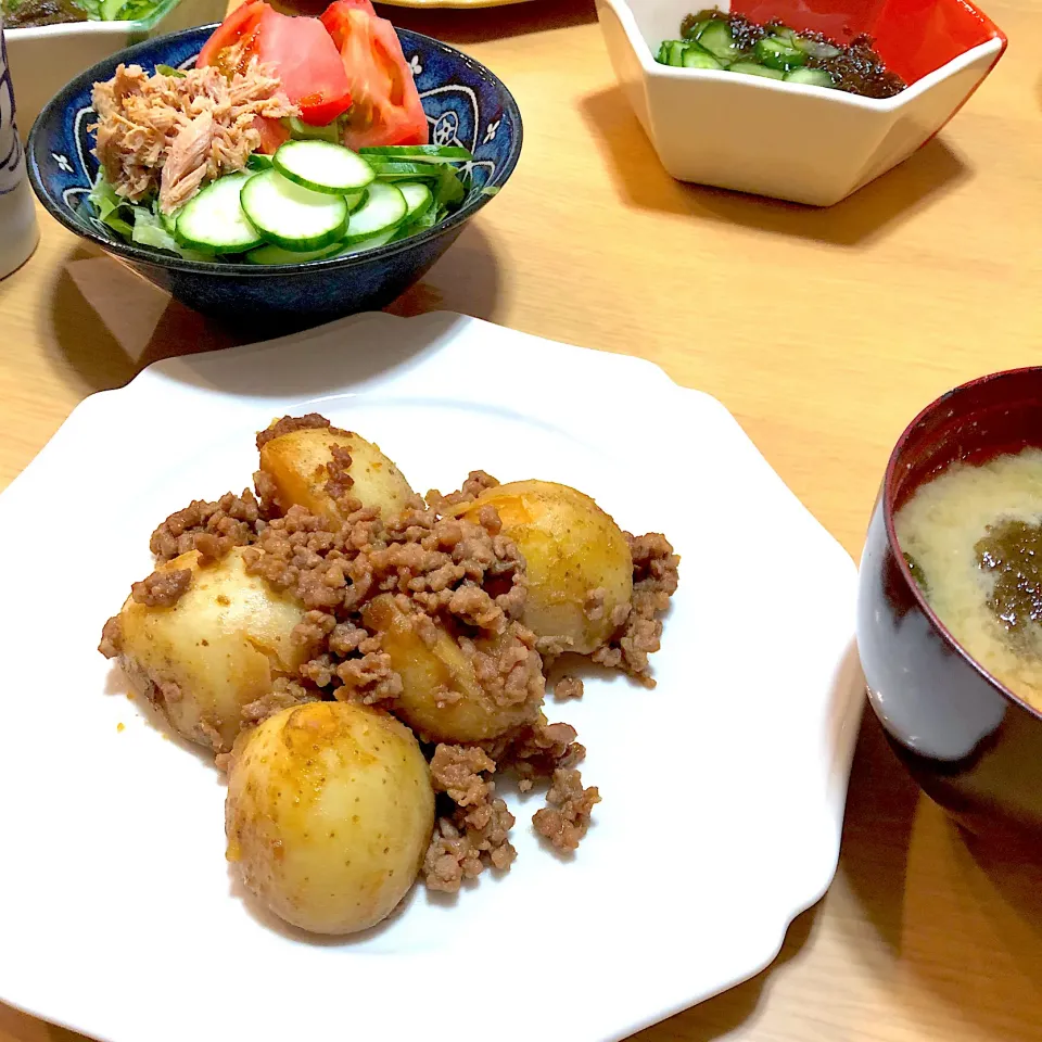 新じゃがのそぼろ煮|メグさん