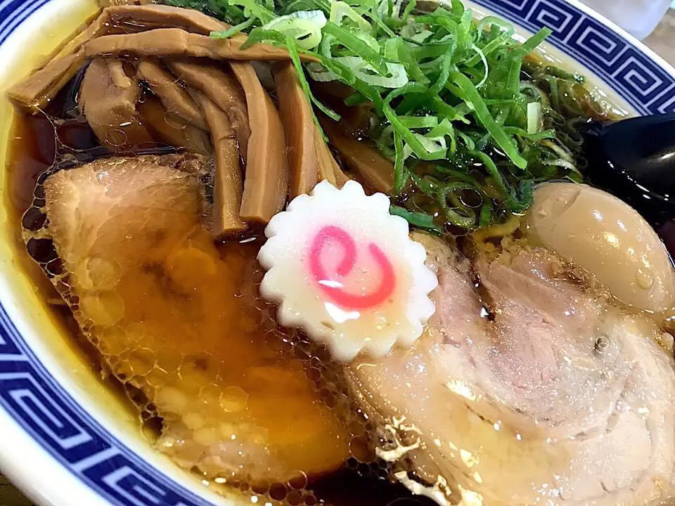 志村三丁目の人気店「あいおい」の味玉醤油ラーメン|須佐 浩幸さん