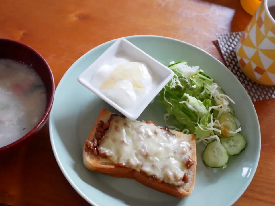 20/06/03 朝ごぱん　納豆チーズトースト|ikukoさん