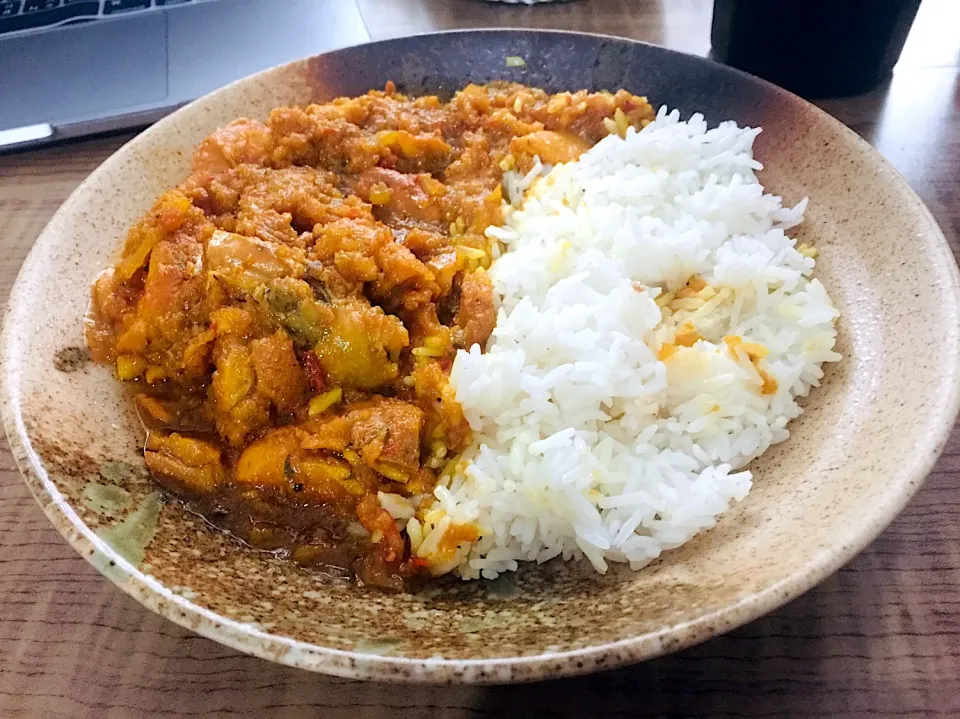 Snapdishの料理写真:Seco de pollo ecuatoriano (Ecuadorian chicken “stew”)|Emmaさん