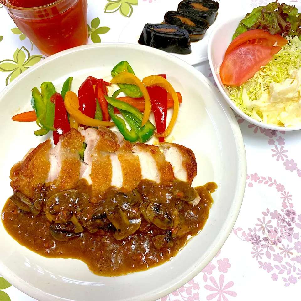 Snapdishの料理写真:チキンソテーカレーソース|まみっこさん