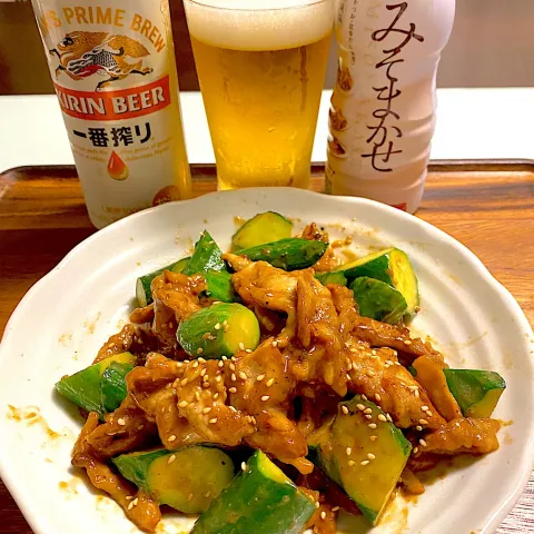 「みそまかせ」を使ってみたSnapdishの料理・レシピ写真:きゅうりと豚肉のしょうが炒め