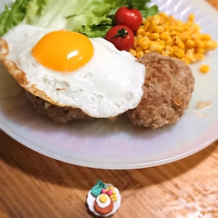 Snapdishの料理写真:おうちハンバーグ🎵|シャビーちゃんさん