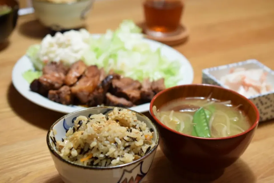 山菜とひじきの炊き込みご飯|うにんぱすさん