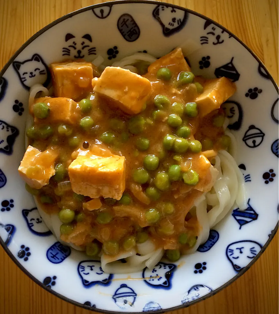 Udon noodles with tofu and peanut sauce 🥢|MissYumYumさん