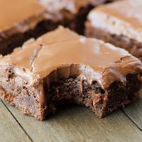 Lunch lady brownies with chocolate frosting
