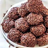 Snapdishの料理写真:Brigadeiro|Rowaidaさん