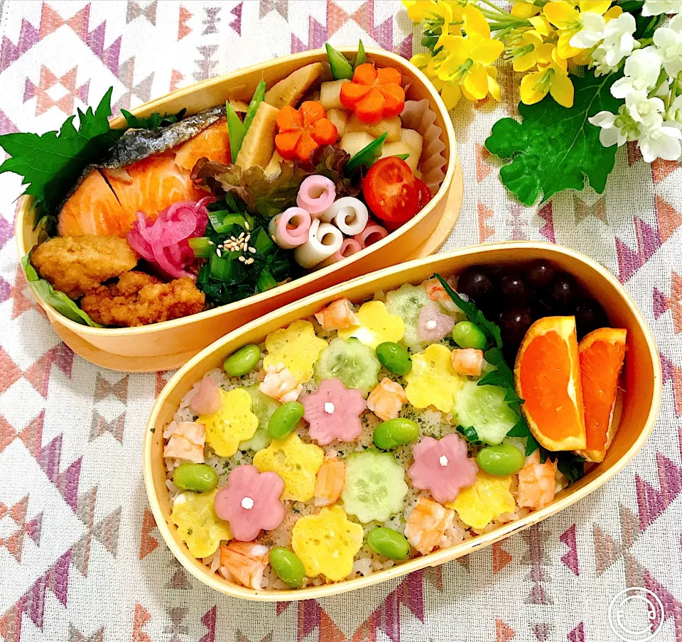 《花金弁当🌸お花ちらし寿司》|ちゃべさん