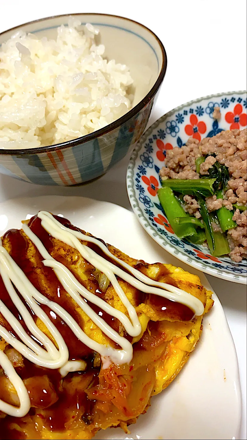 キムチとんぺい焼き  小松菜とひき肉の味噌炒め|miio25さん