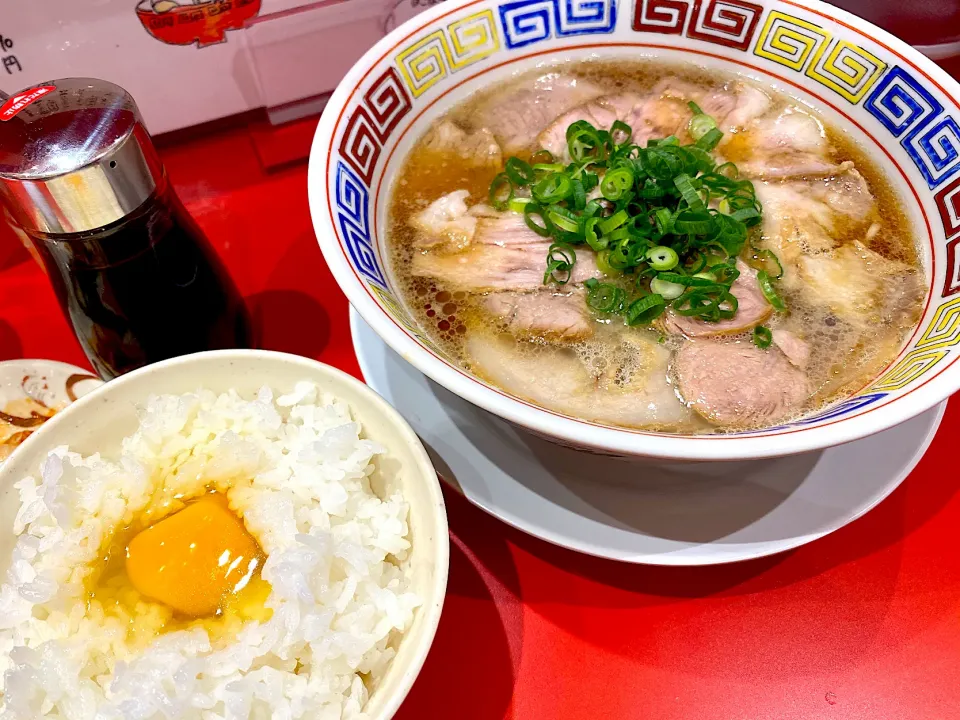 カドヤ食堂のラーメン🐽|にゃあ（芸名）さん