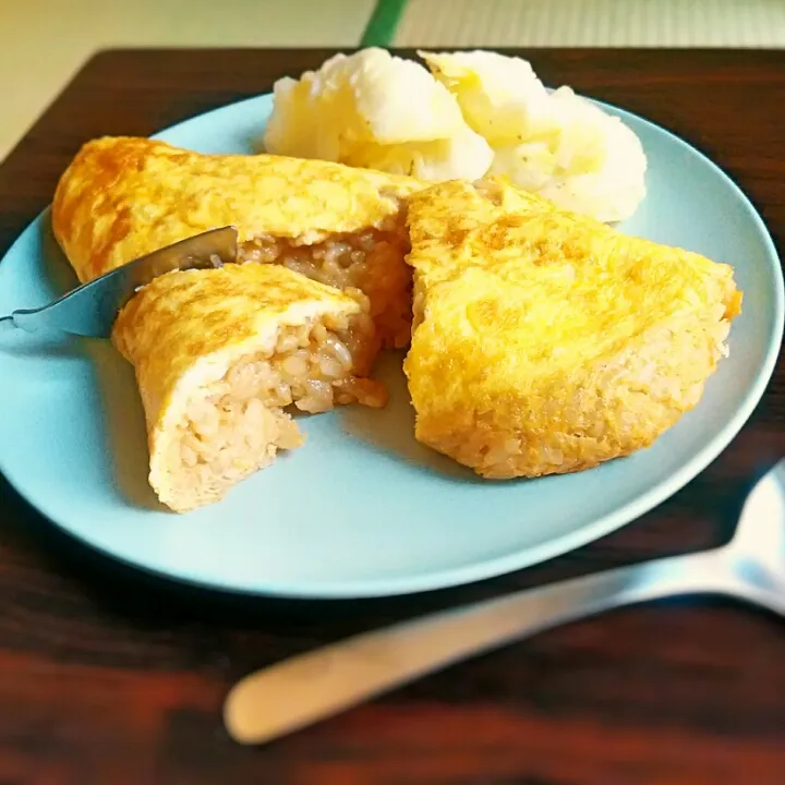 Snapdishの料理写真:玉子かけご飯のオムレツ|omotoさん