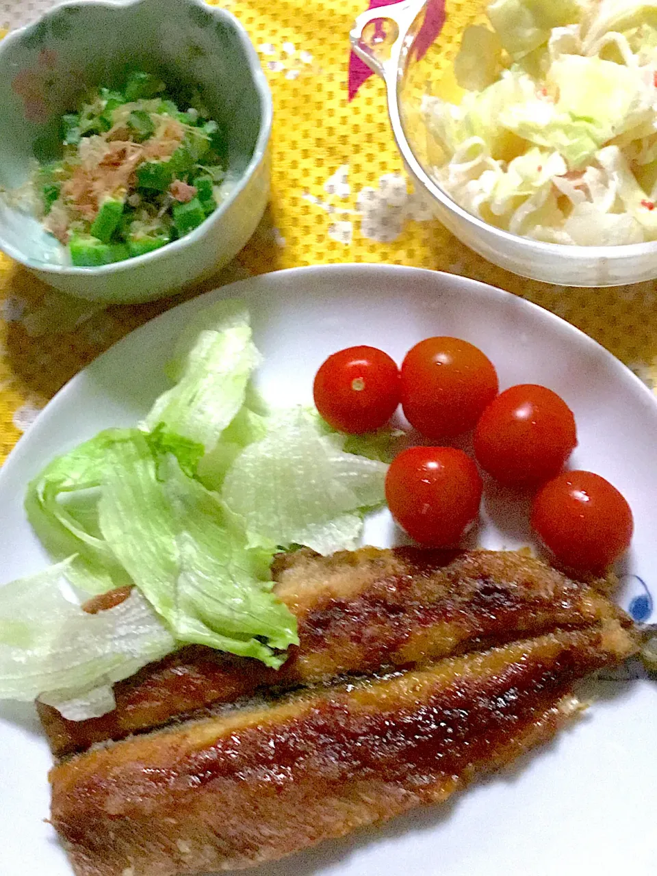 秋刀魚の蒲焼き　オクラのおかか和え　キャベツサラダ|掛谷節子さん