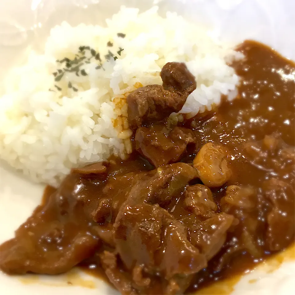 Snapdishの料理写真:カレーチャレンジ3 牛肉で王道カレー|aikosさん