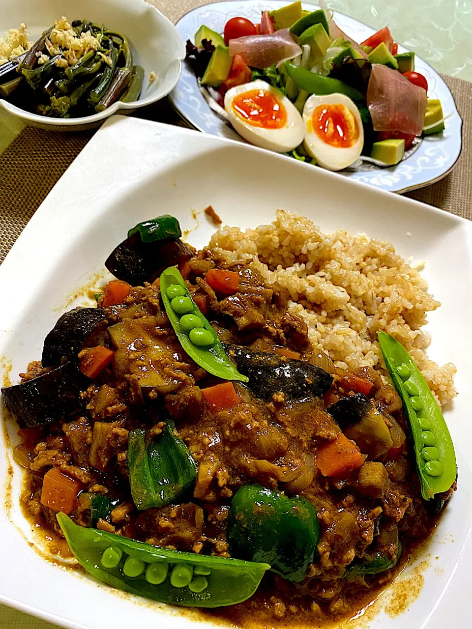 夏野菜のキーマカレー🍛|ぽっちさん