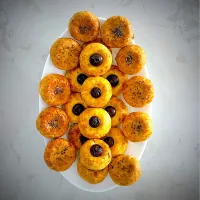 Salted egg yolk cookies|Thuy Quyen Chu Leさん