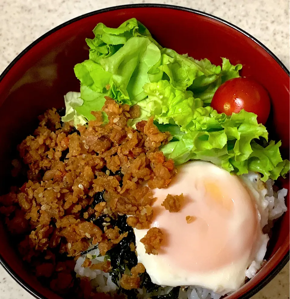 そぼろ丼|besさん