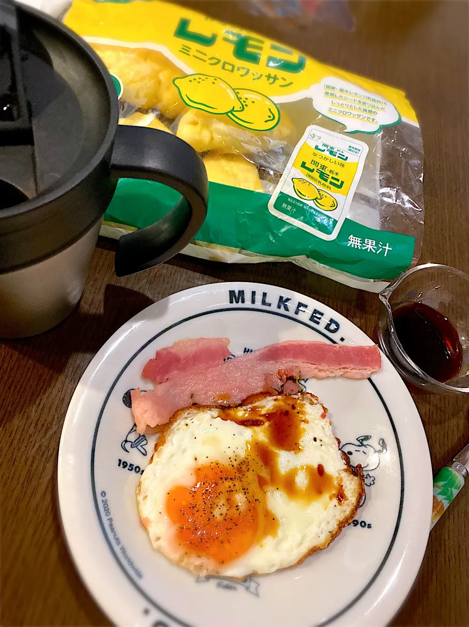 ベーコンエッグ🥓🍳　紅茶　レモンクロワッサン🍋🥐|ch＊K*∀o(^^*)♪さん