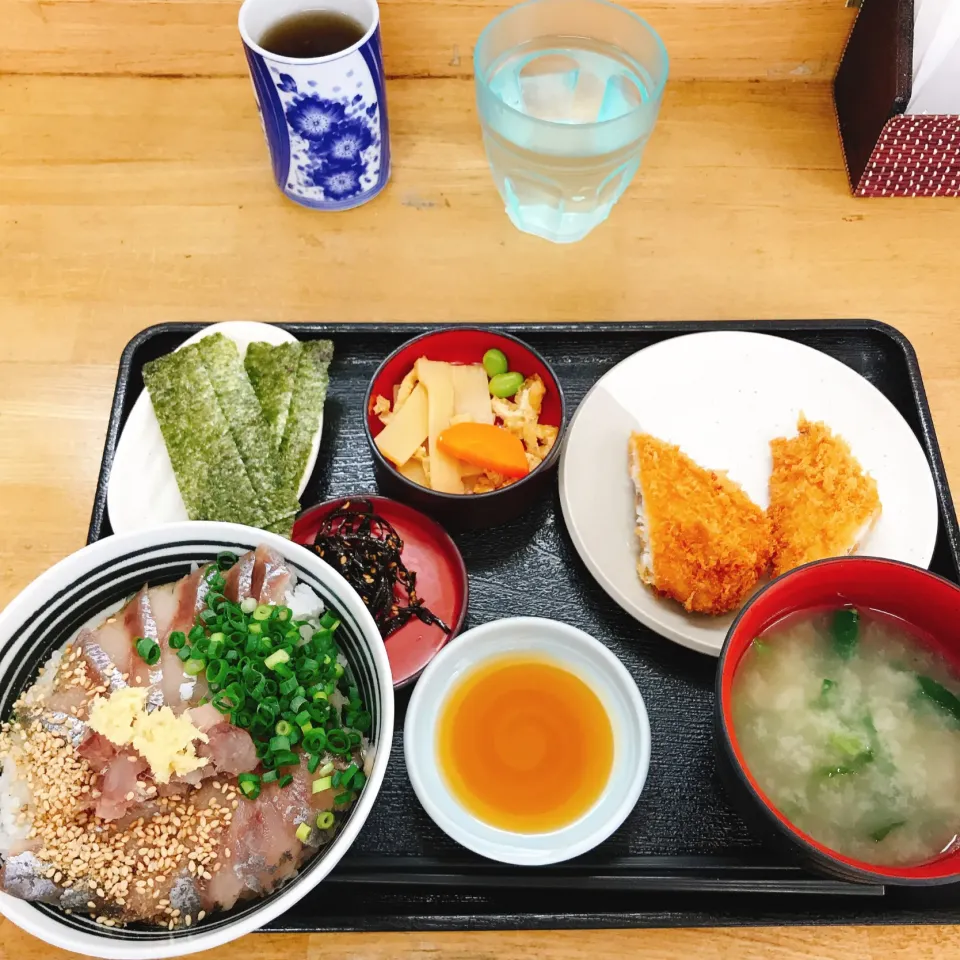 鯵家定食|ぱちねぇさん