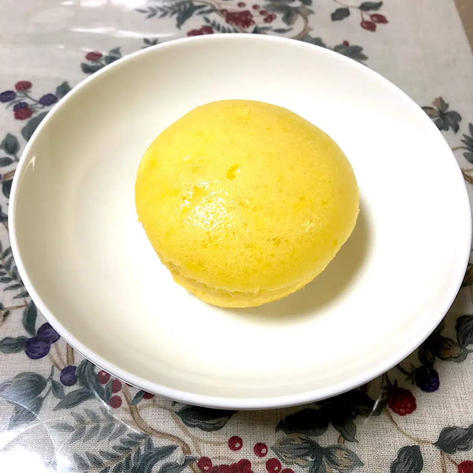 Snapdishの料理写真:ふわふわ卵蒸しパン！|ここさん