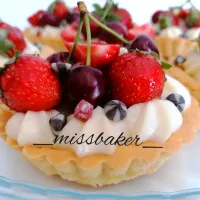 Snapdishの料理写真:Tarts|_missbaker_さん