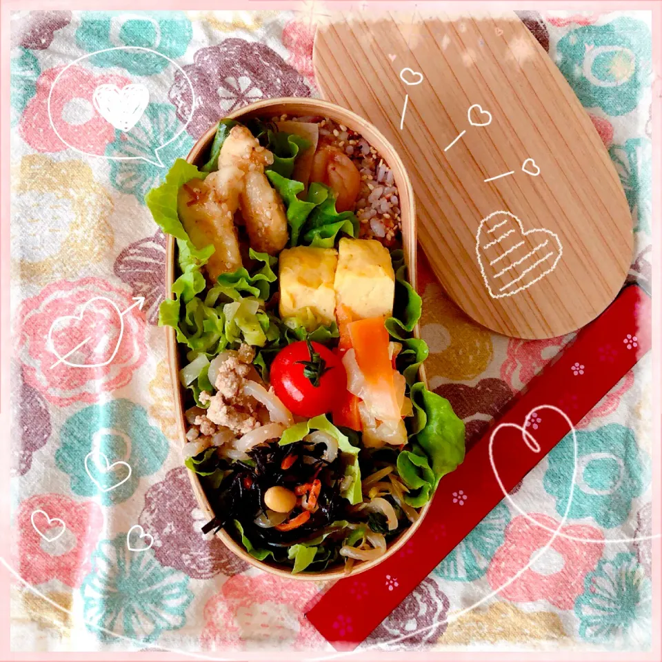 ６／８ ｍｏｎ ササミのゴマおかか焼き弁当🍴|rinaronarさん