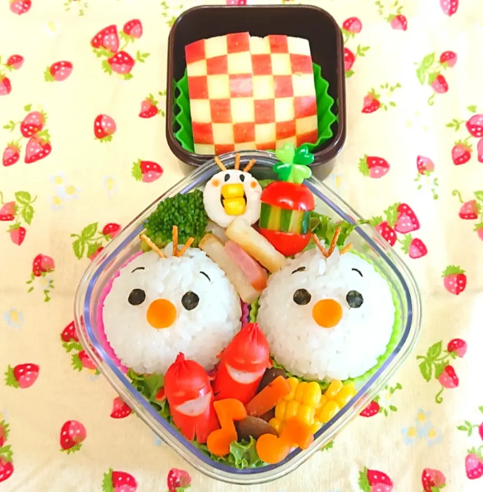 ツムツムオラフおにぎり弁当❤️オラフ、ちょっとお顔が大き過ぎた😃💦|みちゅあしさん