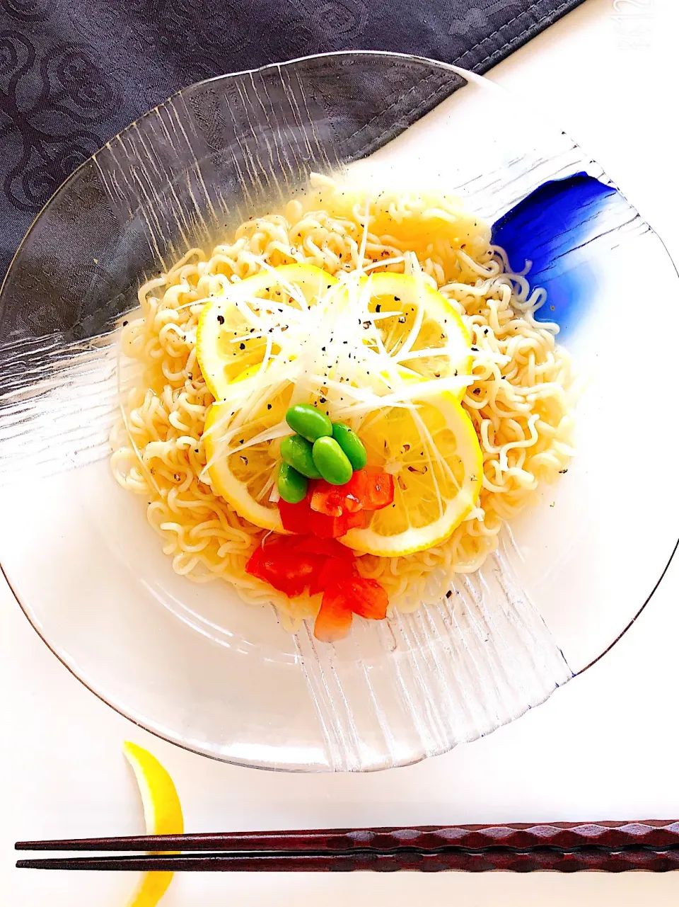 Snapdishの料理写真:暑い日に爽やか檸檬拉麺🍋|ゆかこさん