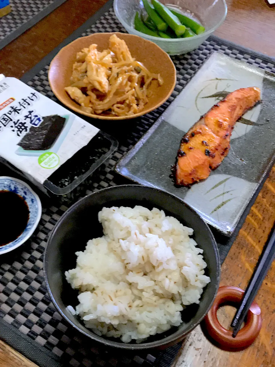 今朝の朝食|ま〜てぃんさん