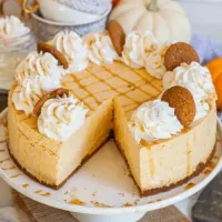 Snapdishの料理写真:No bake pumpkin cheesecake|Rowaidaさん