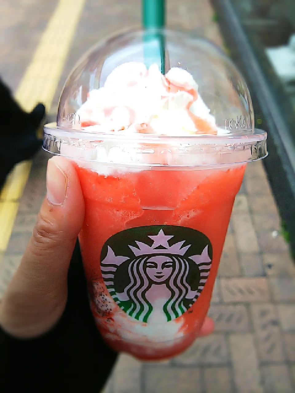 Snapdishの料理写真:#ゴロっとイチゴフラペチーノ

#STARBUCKS COFFEE|∞aya∞さん