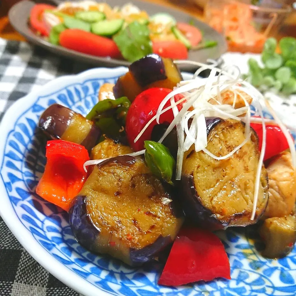 揚げ茄子と鶏肉のピリ辛和え|とまと🍅さん