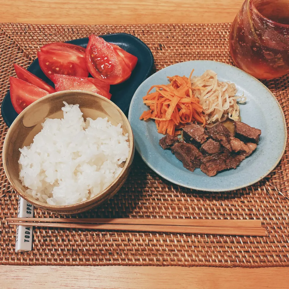 ミニステーキ定食|もこもこさん