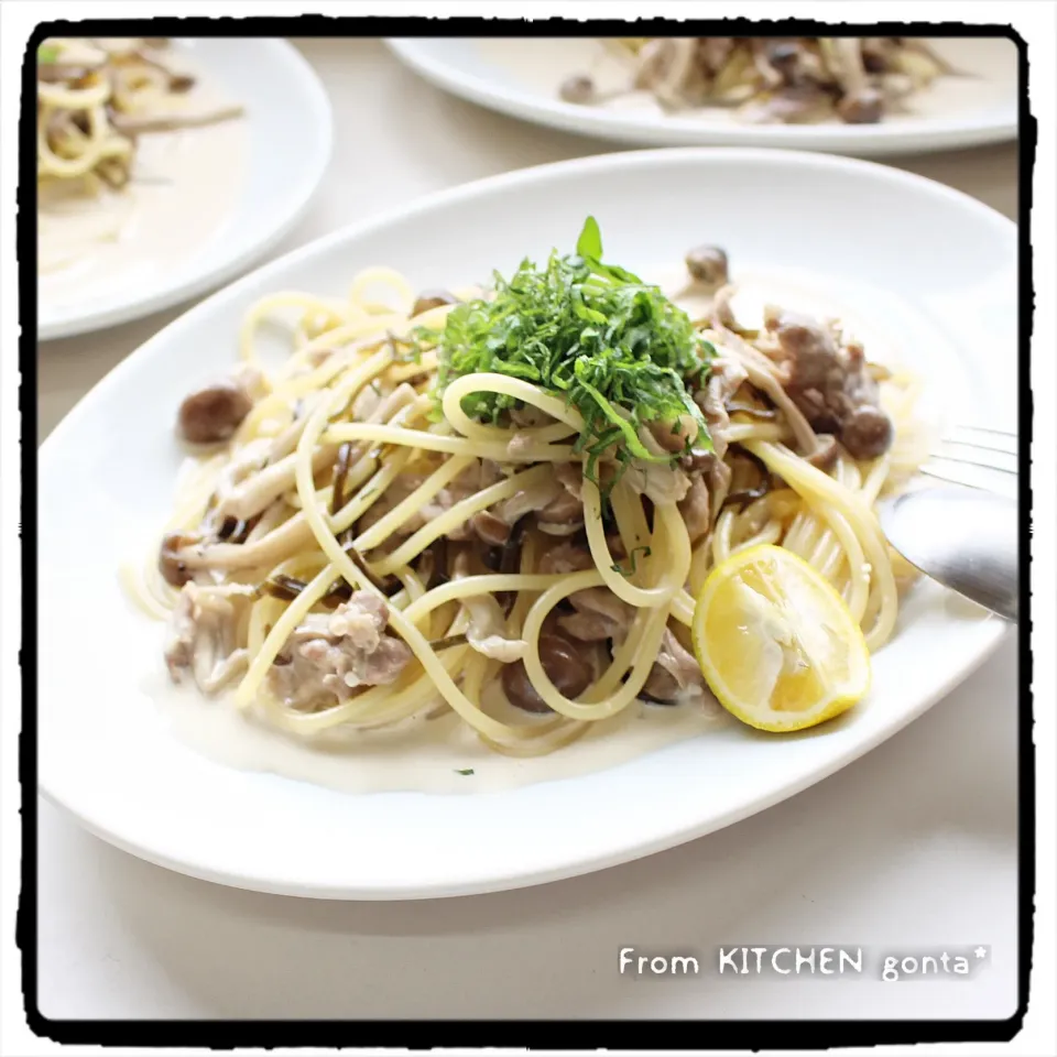 Snapdishの料理写真:塩昆布が決めて✨和風クリームパスタ🍝﻿|gonta*さん