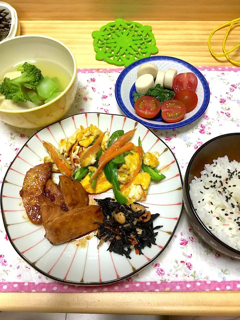 4歳児晩ご飯|さとう かおりさん