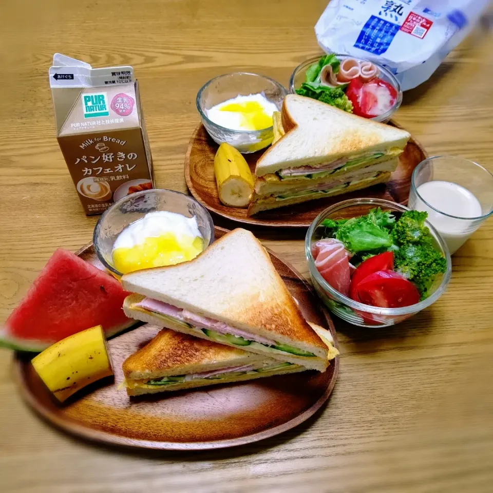 Snapdishの料理写真:『久々にトーストサンド朝ごはん』|seri-chanさん