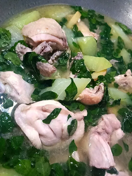 Chicken Tinola❤

#FilipinoDish|Rina Paradiseさん