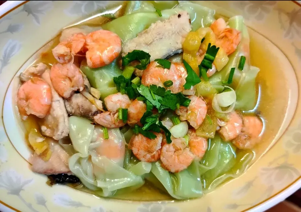 Shrimp Wonton Soup.|katang23さん