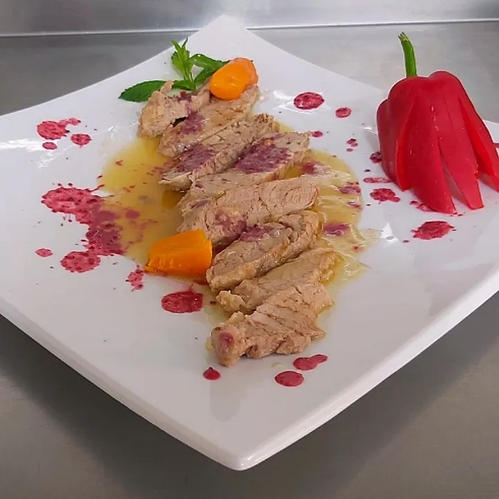 filetto di maiale con salsa ciliegie|modestino80さん