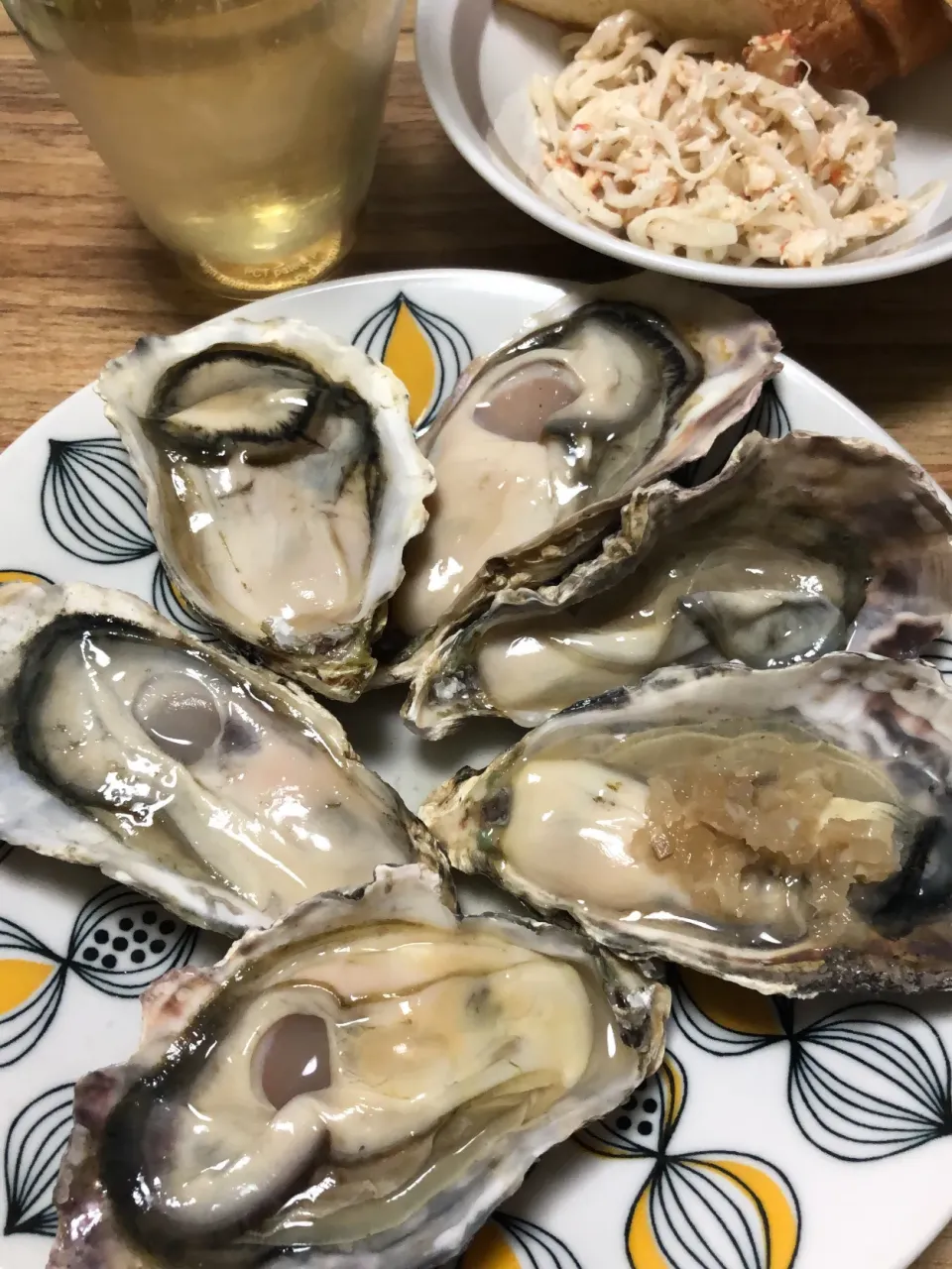 #生牡蠣　#カニと大根のサラダ|トリさん