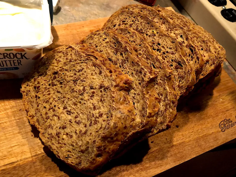 Whole wheat bread|Marnelli Dela Cruz Hollandさん