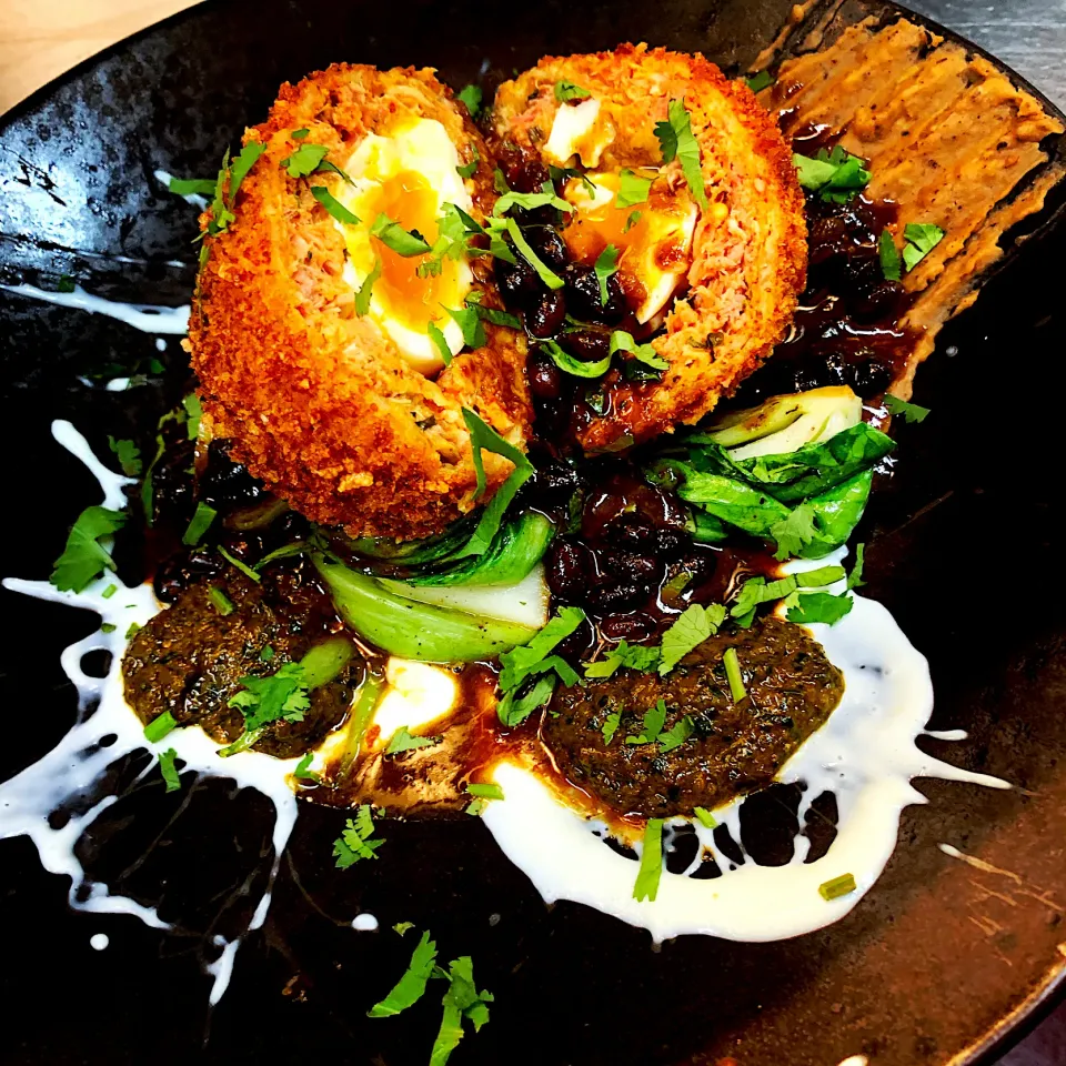 Snapdishの料理写真:5 spice pulled pork scotch egg, black bean schezwan, wasabi emulsion, pakcoi, Xo coriander pesto|The Bionic Chef 🔪さん