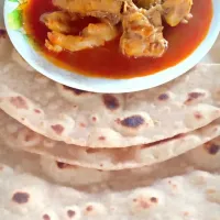 capati with chicken feet curry|Zaida Aliさん