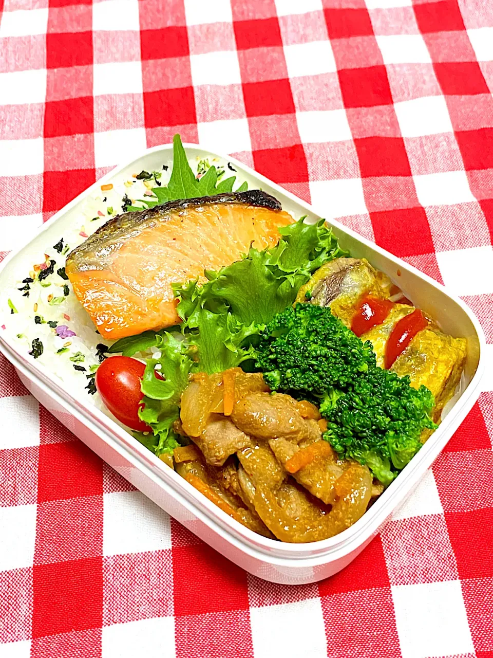 息子のお弁当(強制～椎茸のピカタ😬)|かあたんさん