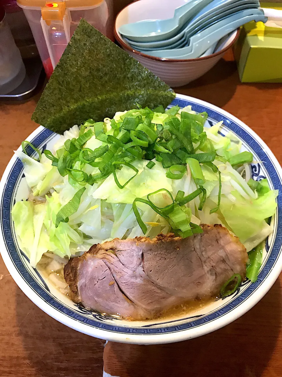 スタミナとんこつラーメン@大手町ラーメン|morimi32さん