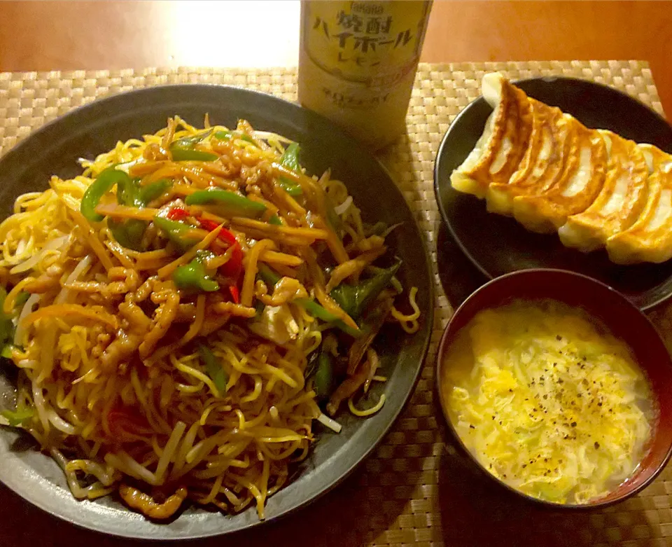 Today's dinner🍴土鍋中華の病みつき餃子･青椒肉絲麺･粟米湯|🌈Ami🍻さん