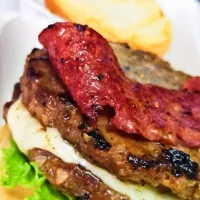 Ultimate Beef Burger from Burger Bandit|Jeffrey Angさん