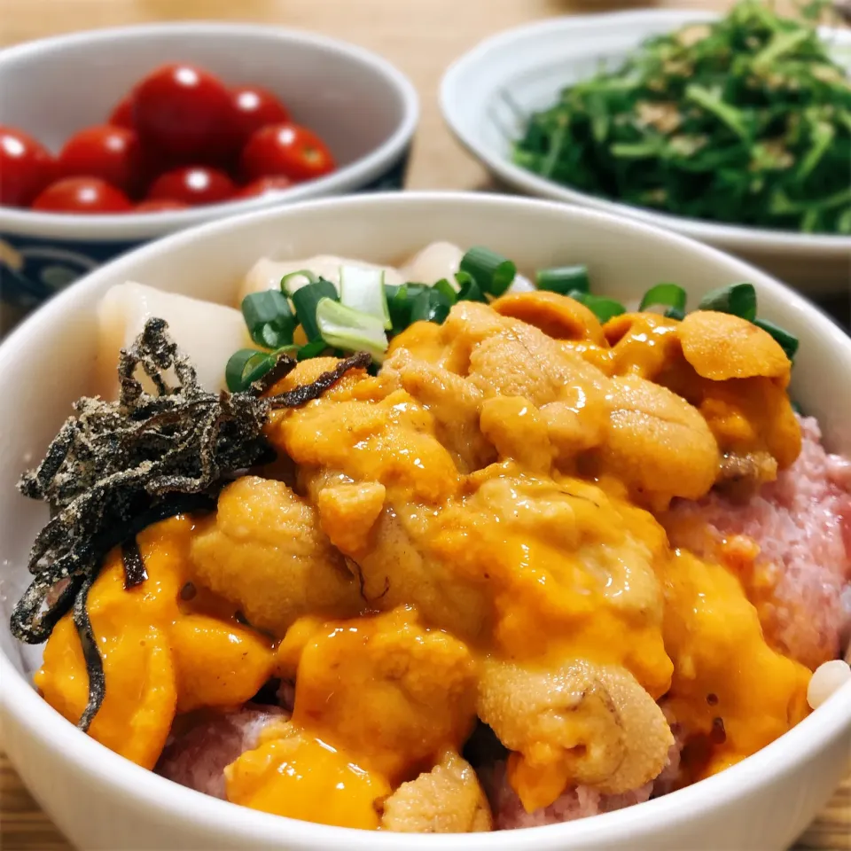 ウニネギトロ帆立丼|にこりんさん