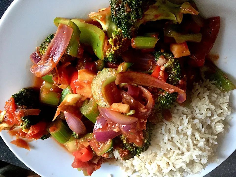 Vegan broccoli, celery & pepper w/ rice|Nick Hiderさん