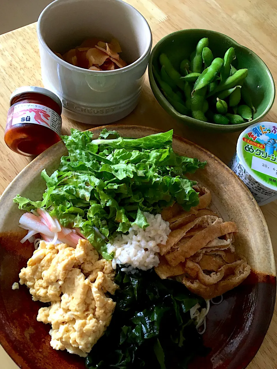 きつねぶっかけ素麺〜劇辛スーマーラージャンを混ぜながら。&自家製新生姜の甘酢漬け、またまた枝豆、ヨーグルトで休日ランチ´◡`|さくたえさん